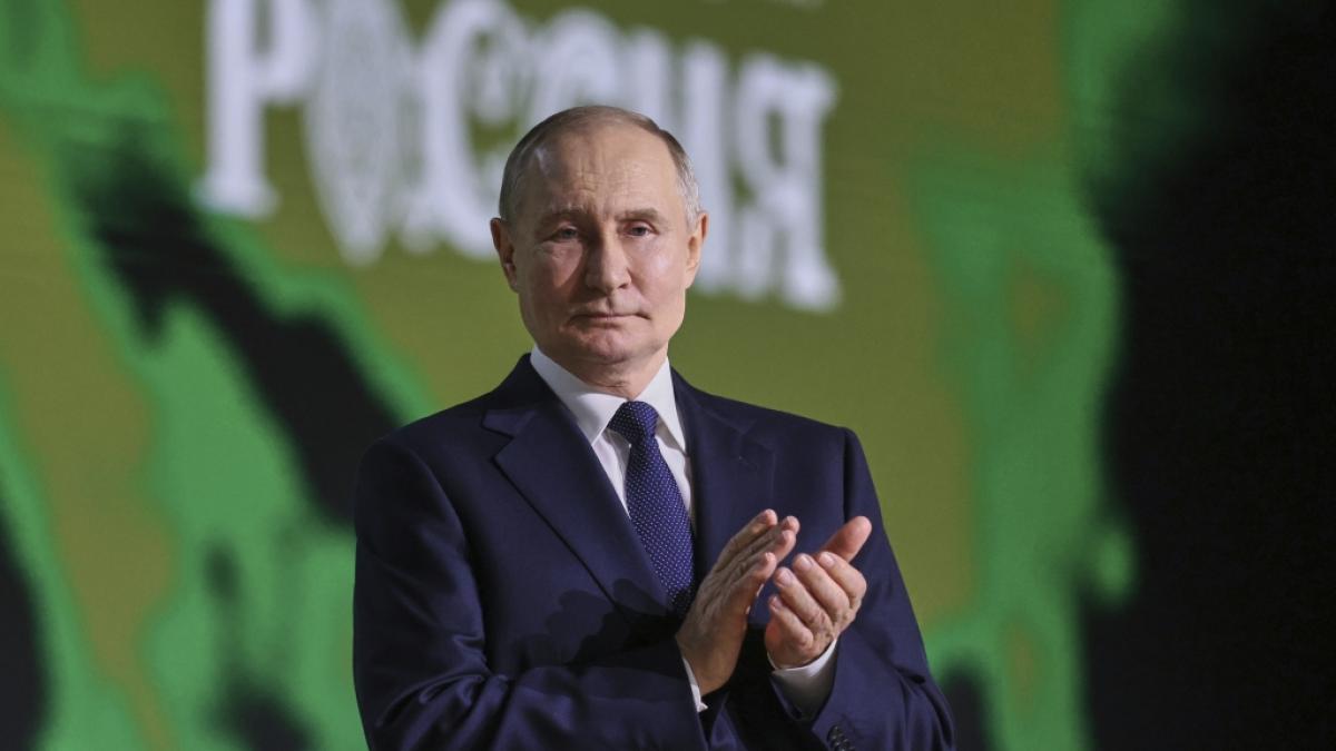 Bereitet Wladimir Putin seine B&uuml;rger bereits auf einen Krieg mit der Nato vor? (Foto)