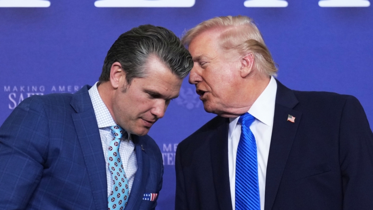 Pentagon-Mitarbeiter verspotten Pete Hegseth als "Dumb McNamara". Da geht selbst US-Pr&auml;sident Donald Trump auf Distanz zu seinem Kriegsminister. (Foto)