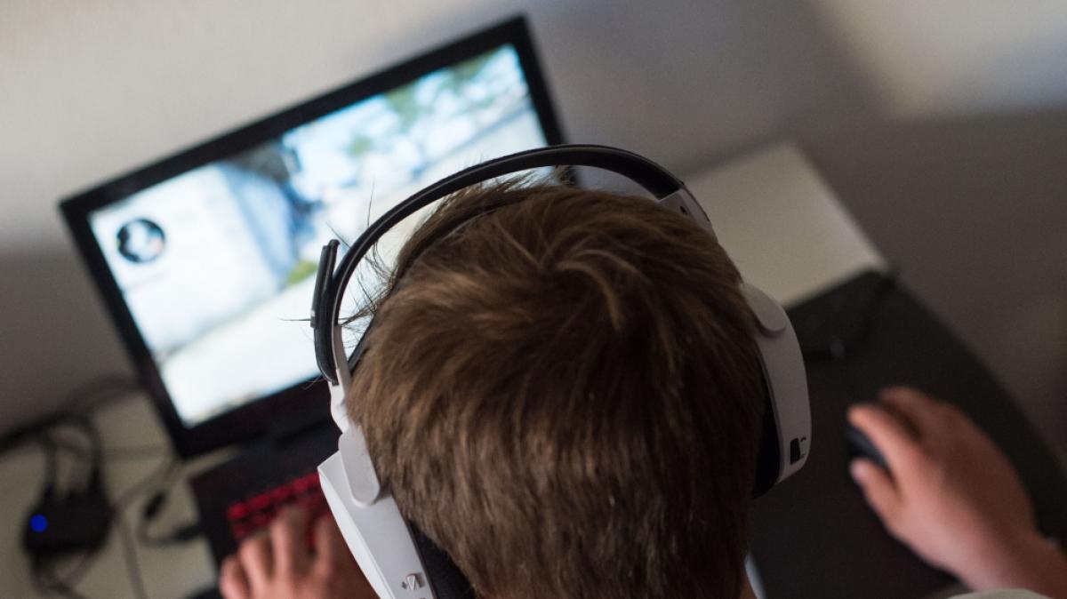 Egal was Sie am PC machen - mit jeder Aktion geben Sie Daten von sich preis. Ein VPN kann Abhilfe schaffen. (Foto)