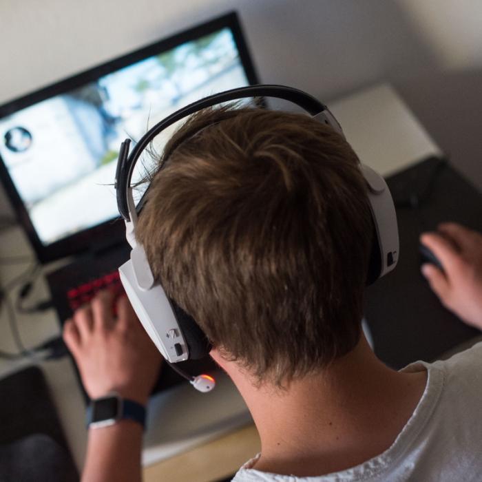 Egal was Sie am PC machen - mit jeder Aktion geben Sie Daten von sich preis. Ein VPN kann Abhilfe schaffen.