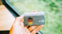 CDU-Idee sorgt für Diskussionen: Bürgergeld-Empfänger könnten Deutschlandticket erhalten