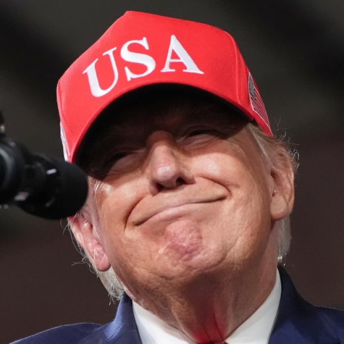 Donald Trump kennt plötzlich seine eigene Ex-Schwiegertochter nicht mehr (so gut).