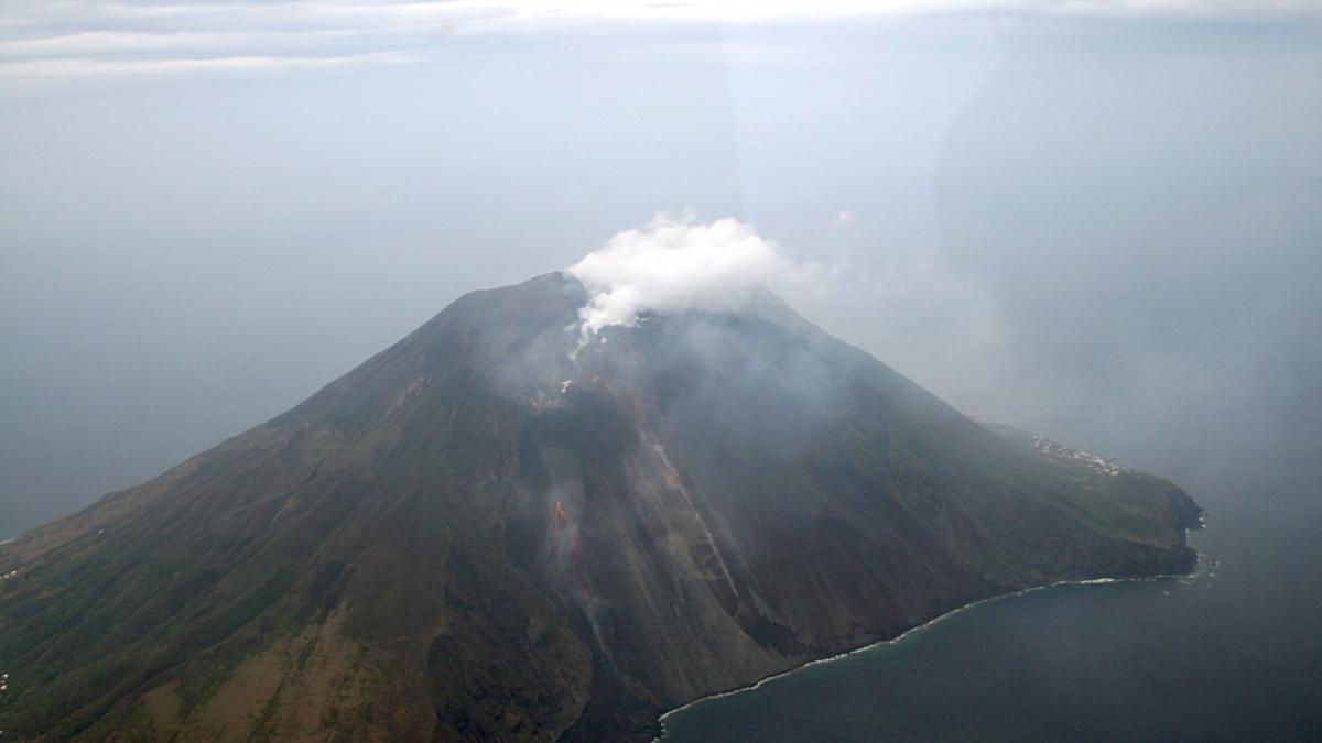 Wieder Alarm am Stromboli. (Foto)