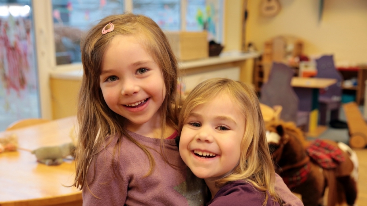 Was machen Kinder zwischen vier und f&uuml;nf Jahren&nbsp;eigentlich, wenn die Eltern mal nicht dabei sind? Dieser Frage geht Vox in "Die wunderbare Welt der Kinder &ndash; Wir sind 4!" nach. (Foto)