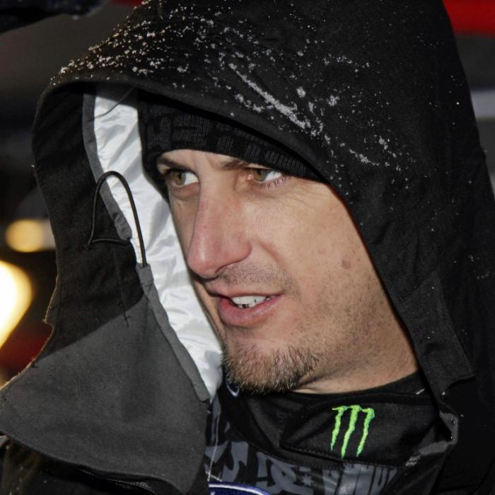 Rallye-Legende und YouTube-Star von Schneemobil erschlagen - tot