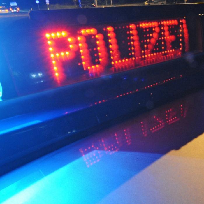 Erweiterter Suizid? Ehepaar tot in Einfamilienhaus gefunden