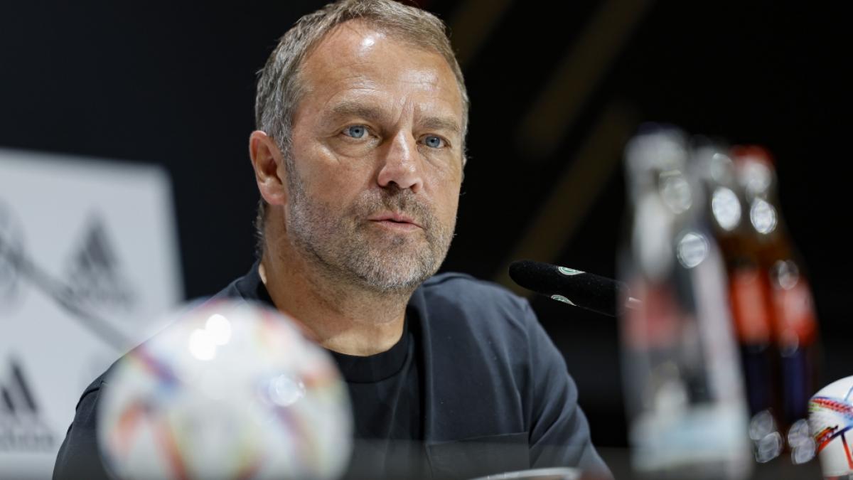 Bundestrainer Hansi Flick hat die deutsche Fu&szlig;ball-Nationalmannschaft auf die Spiele in der Nations League 2022 eingestimmt. (Foto)