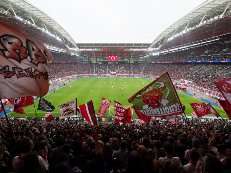 RB Leipzig vs. SV 07 Elversberg: Keine Chance für Elversberg! RBL-Tormaschine trifft vier Mal