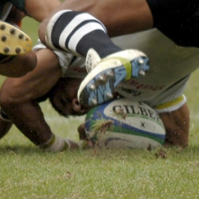 Hirnschäden nach Horror-Sturz! Rugby-Star stürzt in den Tod