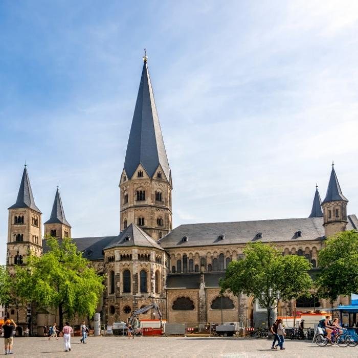 Aktuelle Nachrichten aus und über Bonn lesen Sie hier auf news.de.
