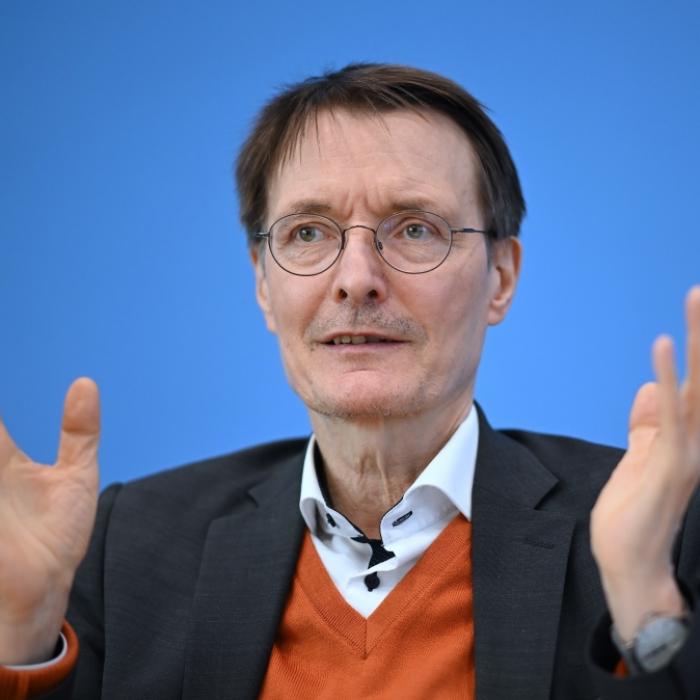 Lauterbach völlig 