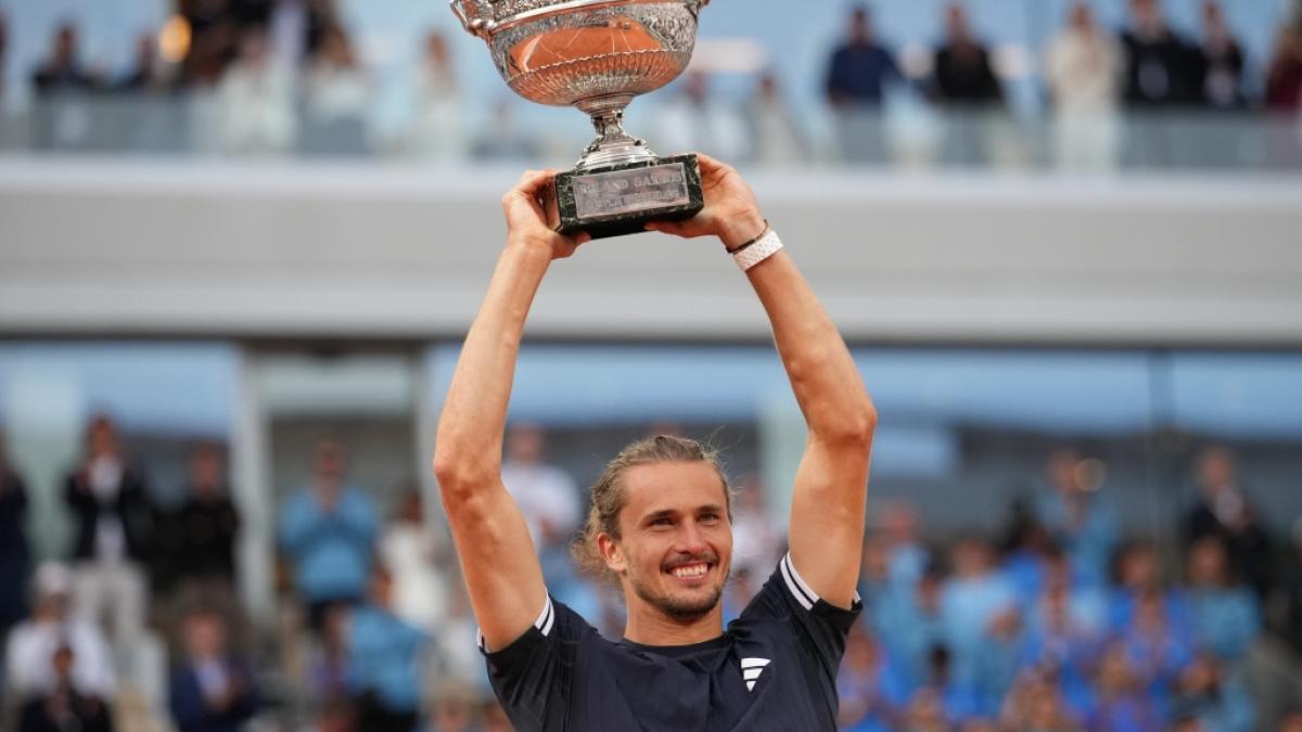 Nach 30 Jahren Durststrecke holt Alexander Zverev als erster deutscher Mann seit Boris Becker einen Grand-Slam-Titel &ndash; und kassiert daf&uuml;r 2,8 Millionen Euro Rekordpreisgeld. (Foto)