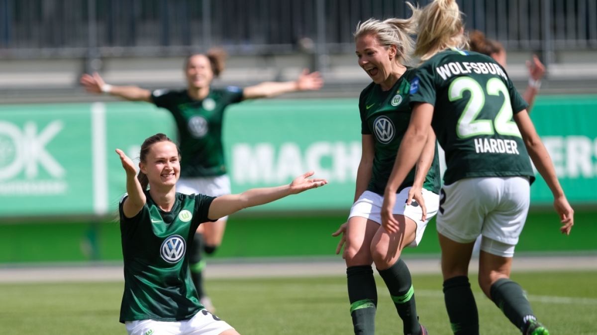 Die Fu&szlig;ball-Damen von VfL Wolfsburg k&auml;mpften in der UEFA Women's Champions League jetzt um den Sieg im Finale. (Foto)