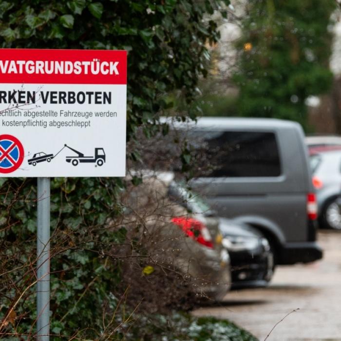 Frau (19) im Auto erstochen! Haftbefehl gegen Mann erlassen