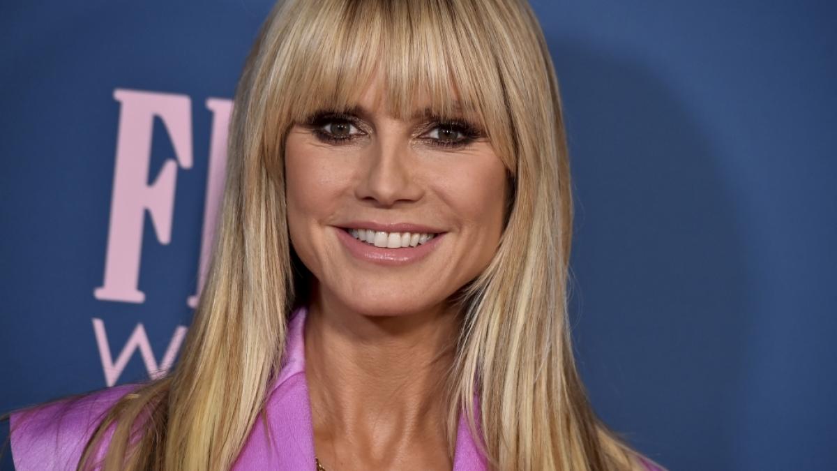 Heidi Klum verlegte ihre Silvesterparty kurzerhand in den Pool. (Foto)