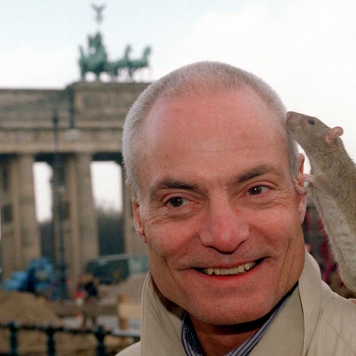 Todesursache unklar! Schauspiel-Star (78) gestorben