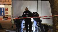 Bei einer Auseinandersetzung mit Schusswaffen sind am Mittwochabend in Duisburg vier Personen verletzt worden.