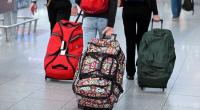 Wer schlecht packt, muss mehr Gepäck mit sich schleppen, als eigentlich nötig wäre.