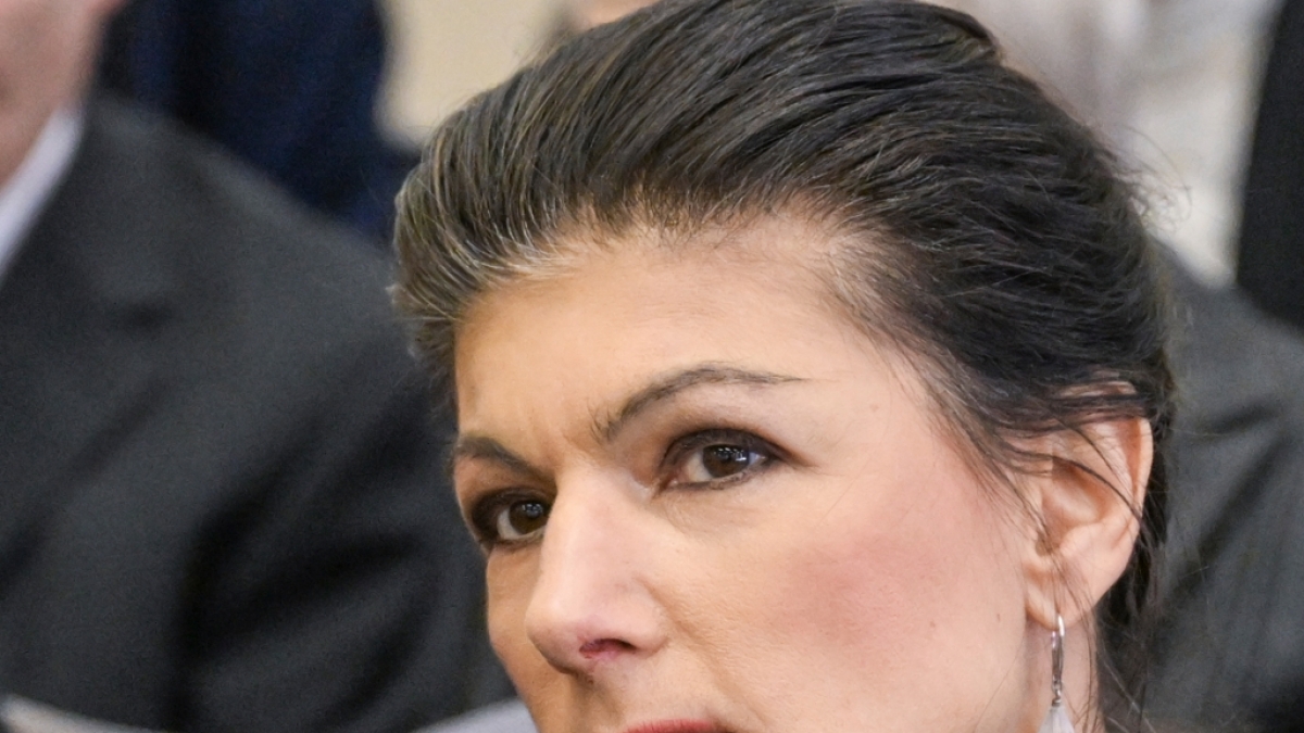 Sahra Wagenknecht scheint schon vor der m&ouml;glichen Gr&uuml;ndung einer eigenen Partei viele W&auml;hler auf ihrer Seite zu haben. (Foto)