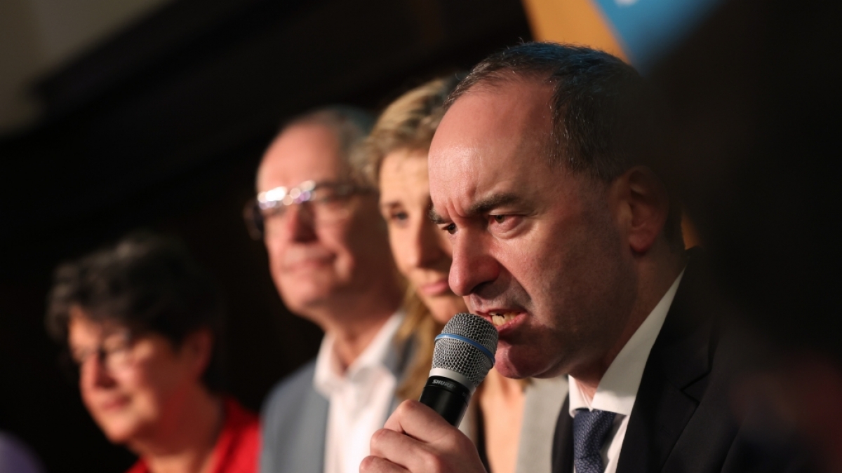Hubert Aiwanger (Freie W&auml;hler) t&auml;tigte eine Gro&szlig;pende von 60.000 Euro an die Freien W&auml;hler. (Foto)