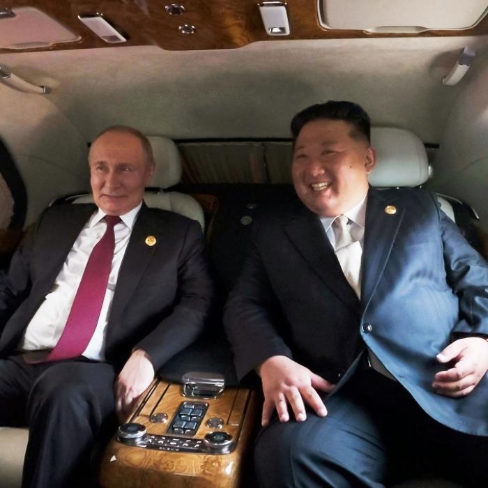 Luxus-Limousinen verstauben in Garage - Kim Jong Un verschmäht sein Geschenk