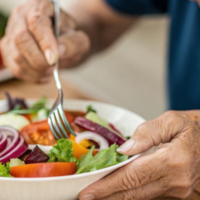 Diese Ernährung kann das Demenz-Risiko erheblich senken
