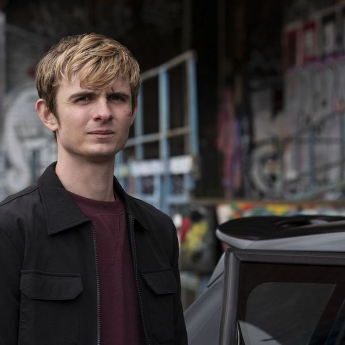 Wiederholung von Folge 8, Staffel 3 online und im TV