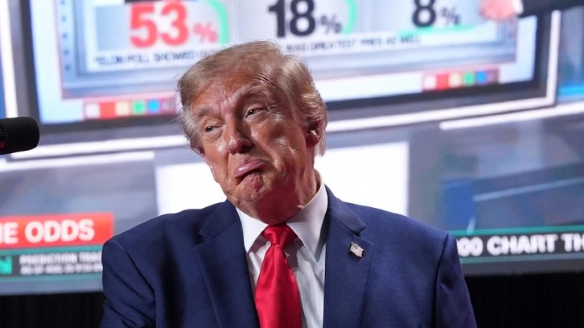 Trump-Auftritt gibt R&auml;tsel auf: Experte nimmt seinen Kiefer unter die Lupe. (Foto)