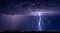 Die Hitze ist zwar fort, doch die Gewitter bleiben vorerst. 