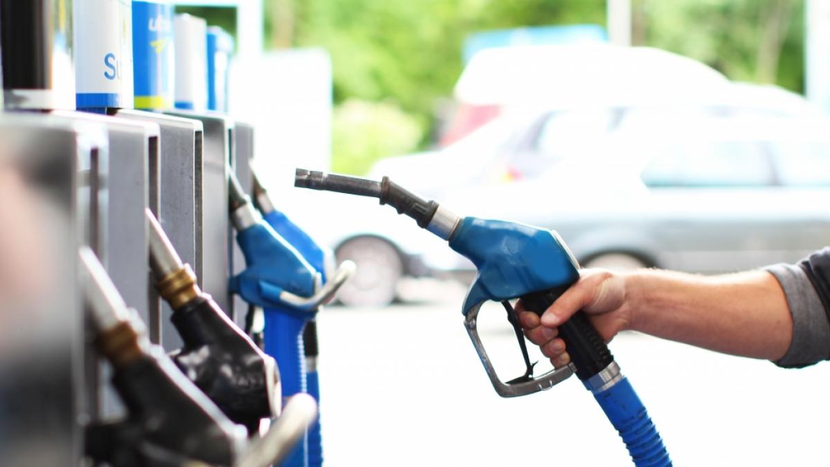 Egal welche Parteien die Regierung stellen werden, f&uuml;r Autofahrende wird es teurer. (Foto)
