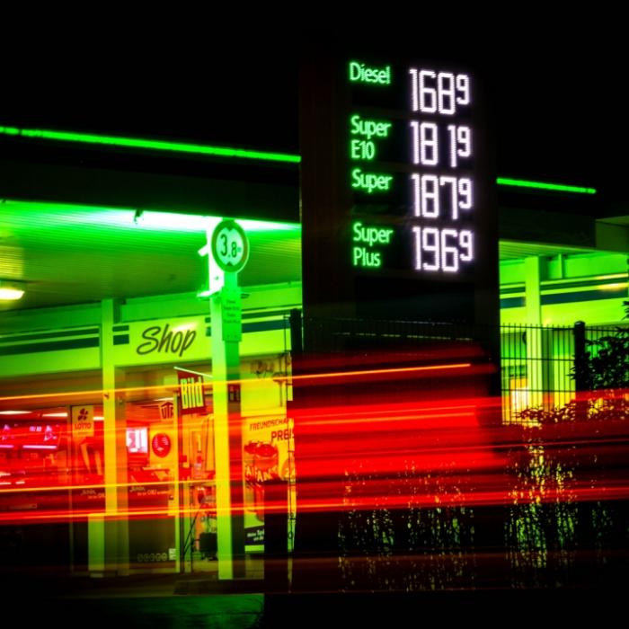 So teuer werden Benzin und Diesel ab 2025