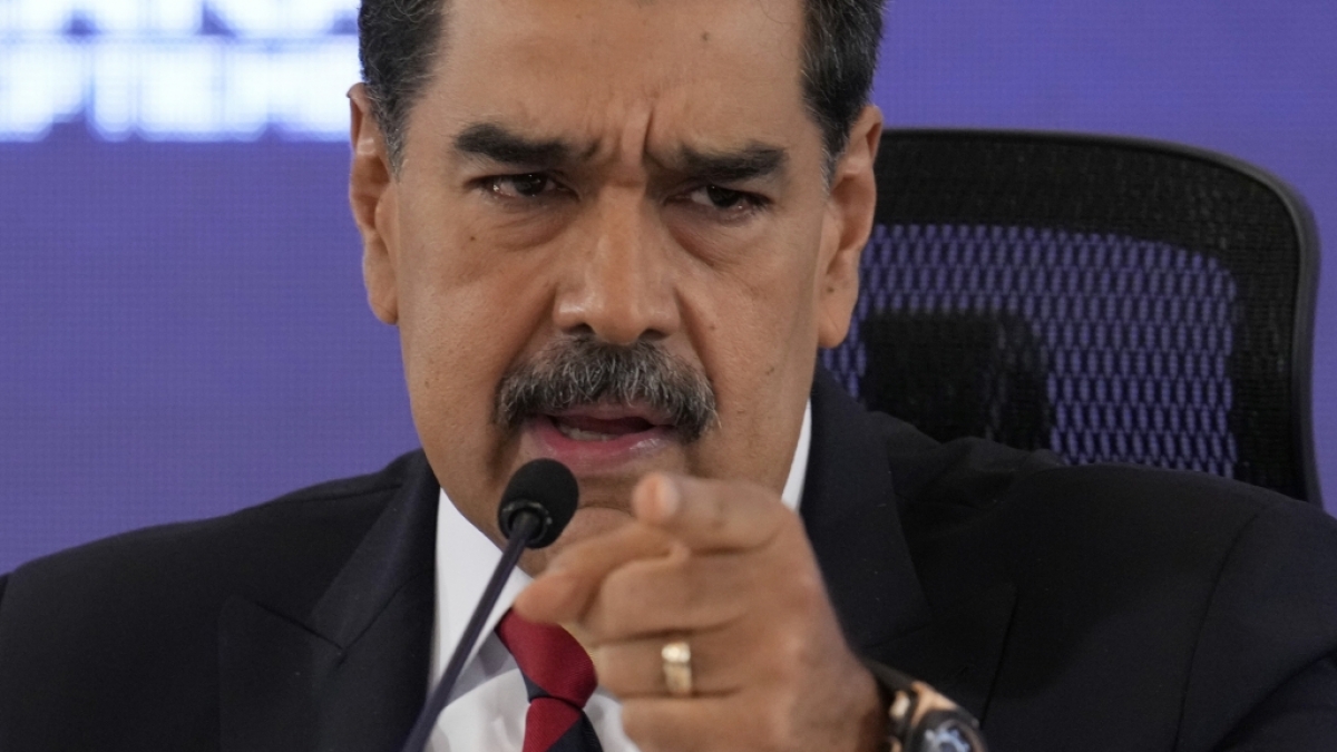 Venezuelas Pr&auml;sident Nicolas Maduro ist nach einem US-amerikanischen Angriff festgenommen und au&szlig;er Landes gebracht worden - Aussagen von Donald Trump zufolge sollen Maduro und dessen Ehefrau in New York angeklagt werden. (Foto)