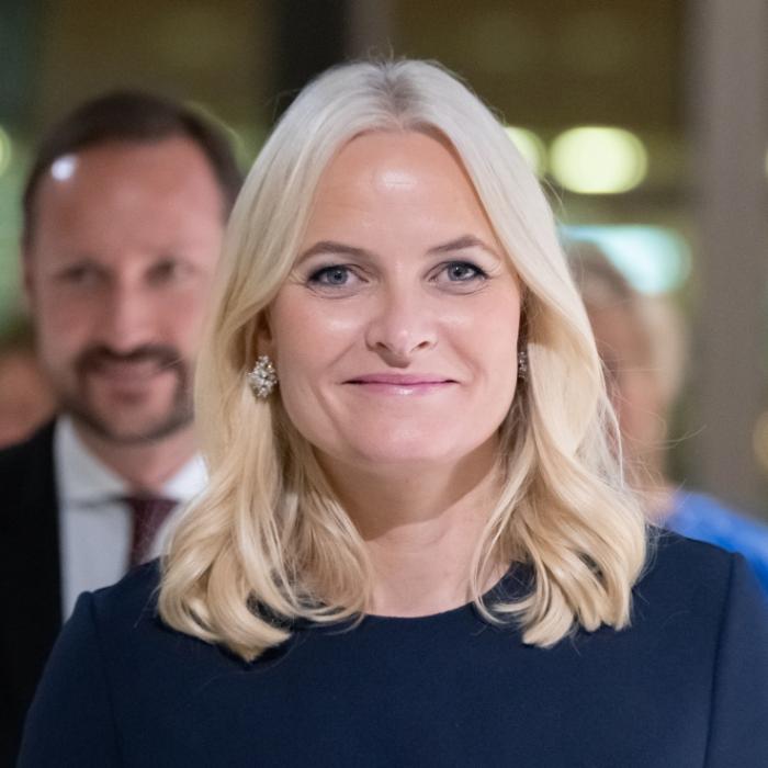 19 Tornados gleichzeitig / Prinzessin mit schwerer Infektion?  / Verwirrung um Nontschew 