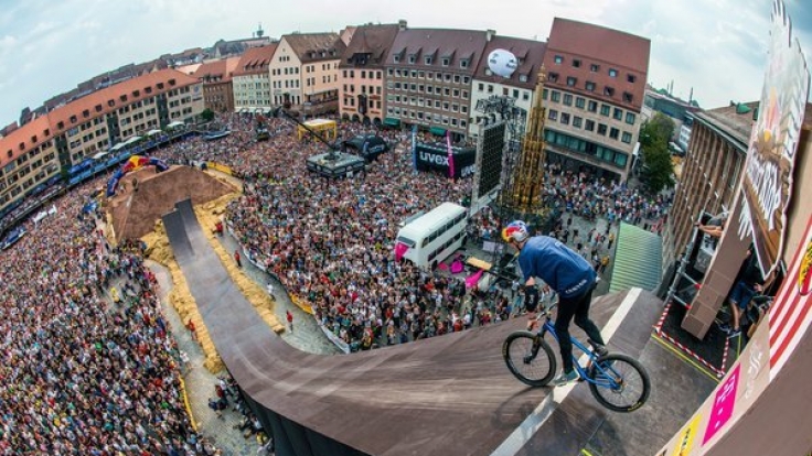 Endlich gibt es eine Neuauflage des legendären Red Bull District Rides.