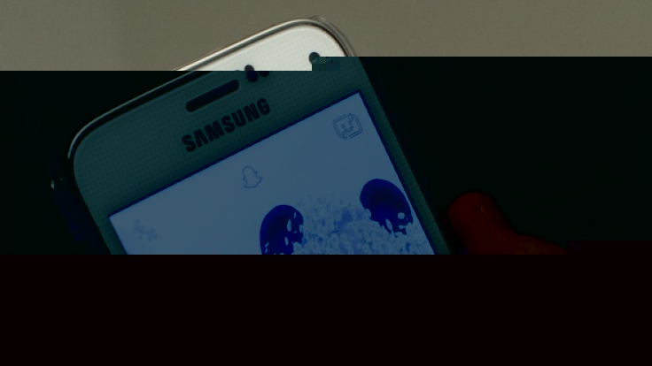 Mit einem Smartphone lässt sich in Sachen Fotobearbeitung so mancher Schabernack treiben - doch nicht immer mit ansehnlichen Resultaten (Symbolbild).