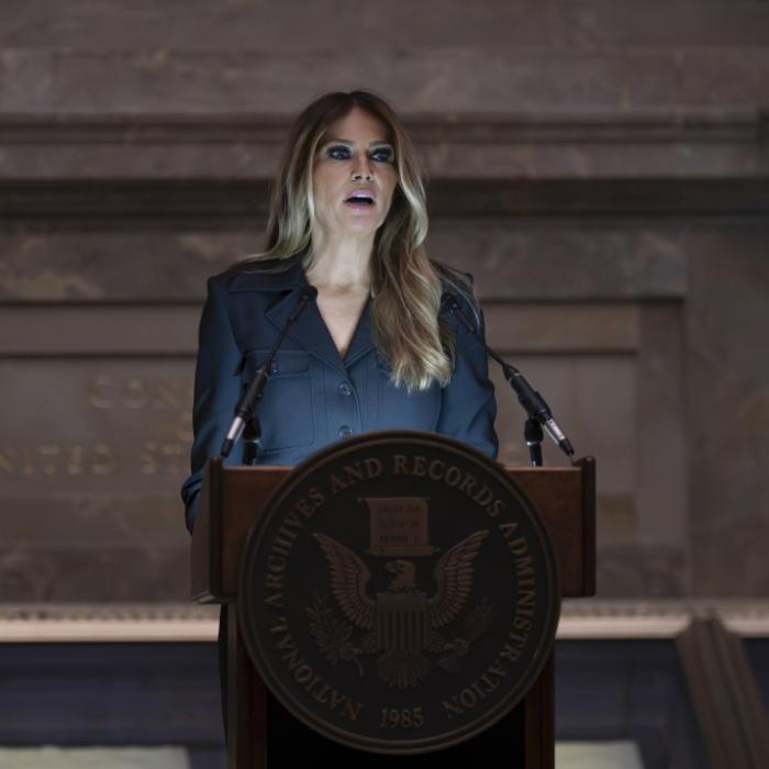 Weihnachtsfoto ohne die frühere First Lady! Wo steckt Donald Trumps Frau?