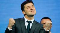 Wolodymyr Selenskyj im April 2019 als Präsidentschaftskandidat nach einer Debatte gegen den damaligen Amtsinhaber Poroschenko. Einen Monat später sollte der frühere Schauspieler und Comedian die Präsidentschaftswahlen in der Ukraine gewinnen.