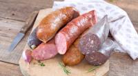 Verschiedene Rohwurst-Produkte müssen aufgrund eines besorgniserregenden Labornachweises in 14 Bundesländern zurückgerufen werden.