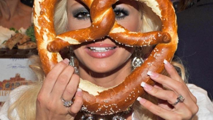 So präsentierte sich Daniela Katzenberger 2010 auf dem Oktoberfest.