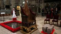 Vor König CHarles III. wurden 39 Monarchen in der Westminster Abbey gekrönt - nicht immer gingen die Spektakel ohne Pannen über die Bühne.