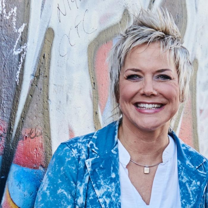 Sie macht sich für Online-Dating stark
