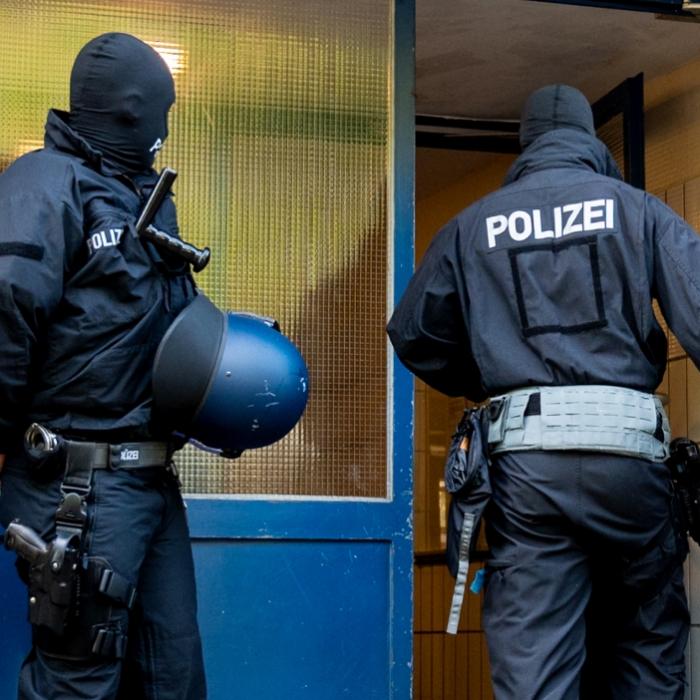 Schlag gegen Nazi-Sekte - Faeser erlässt 