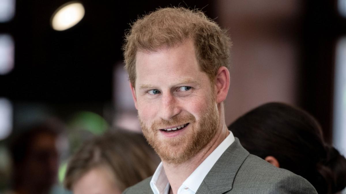 Wie wird Prinz Harry wohl auf die Einladung seines Vaters reagieren? Angeblich m&ouml;chte K&ouml;nig Charles III. seinen Sommerurlaub auf Schloss Balmoral gemeinsam mit seinem j&uuml;ngeren Sohn verbringen. (Foto)