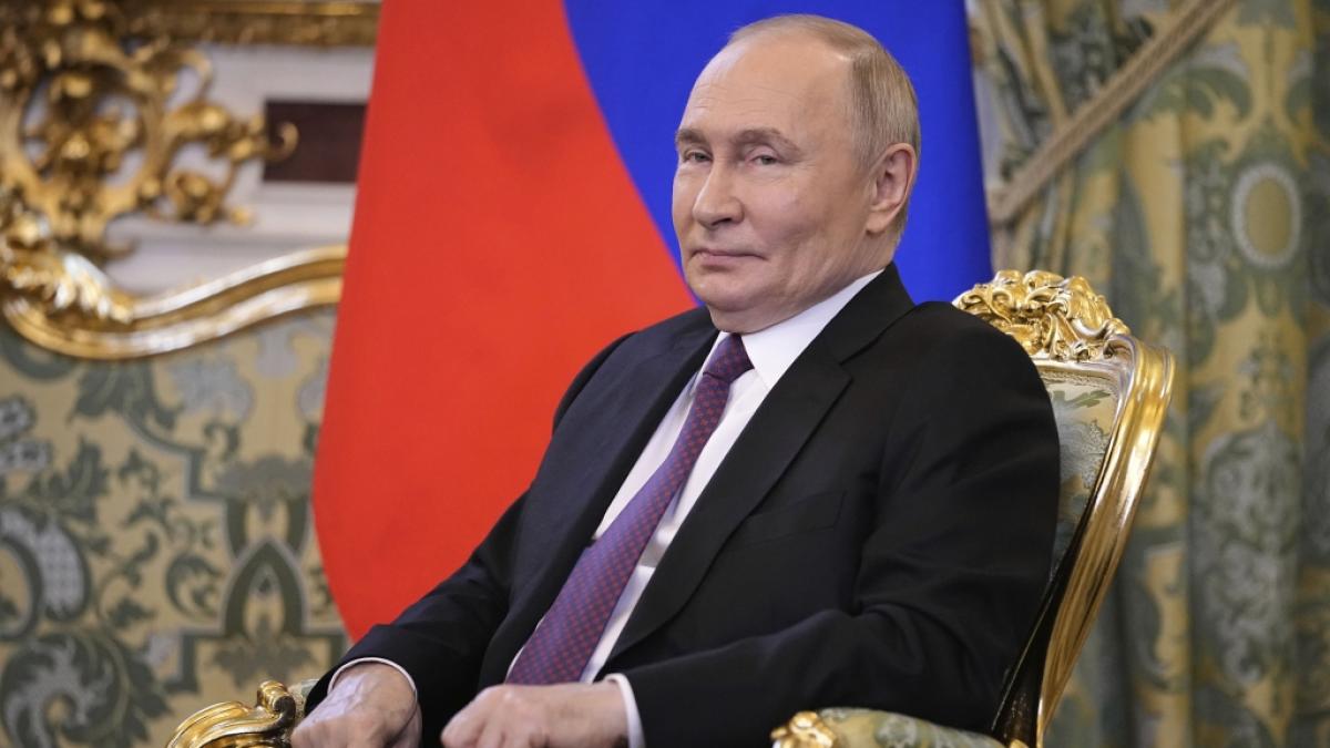 Nachdem Wladimir Putin bei Drohnenangriffen auf vier Milit&auml;rflugh&auml;fen enorme Verluste einfahren musste, geriet nun auch der Westen ins Visier der Kremls. Sie geben Gro&szlig;britannien eine Mitschuld. (Foto)