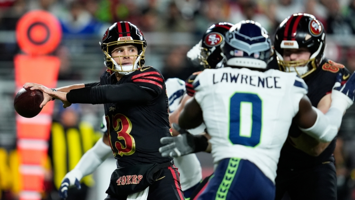 Brock Purdy von den San Francisco 49ers wirft den Ball, am 03.01.2026. (Symbolbild) (Foto)