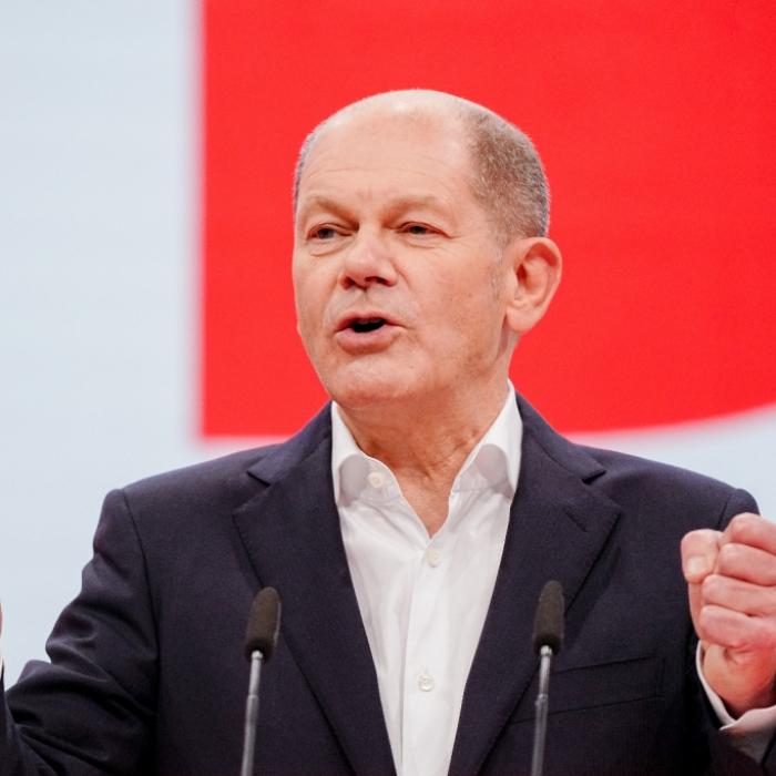 Scholz nennt sich 
