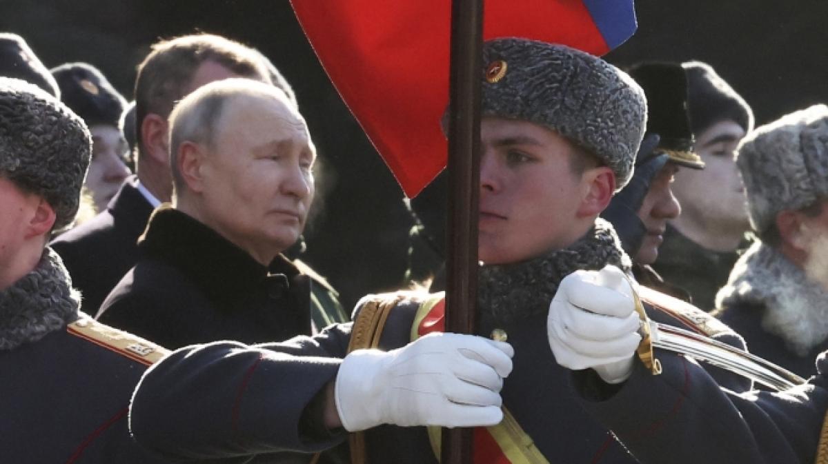 Putin-Soldaten sollen im Ukraine-Krieg Frauen und Kinder missbraucht haben (Symbolfoto). (Foto)