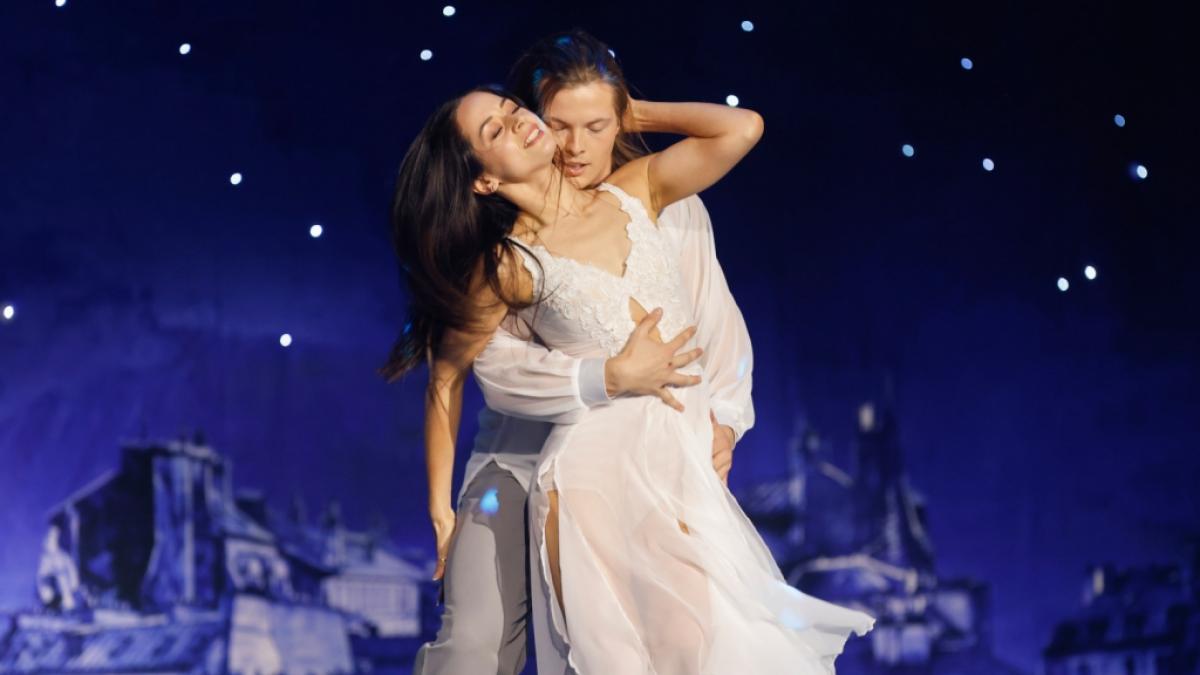 Gabriel Kelly und Malika Dzumaev haben sich in die Herzen der Fans getanzt - der Musiker gilt l&auml;ngst als Favorit auf den "Let's Dance"-Sieg. (Foto)