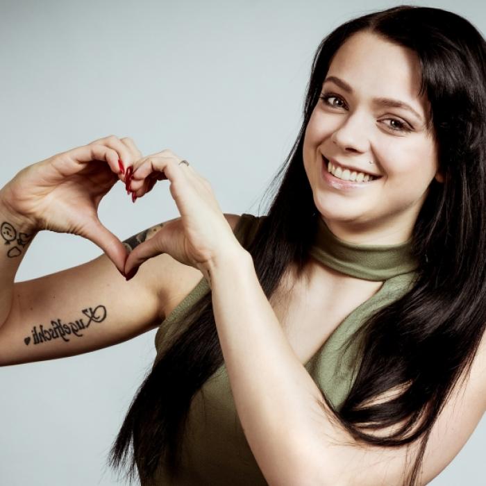 OnlyFans, Venus 2023 und Co.! So lebt die Influencerin und Dreifachmama