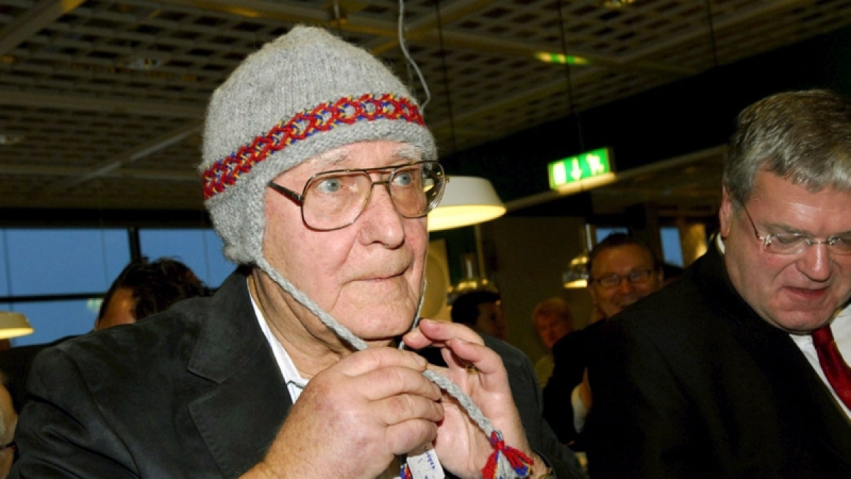Alles gelogen? Möbelkönig Ingvar Kamprad ist zwar reichster Bewohner der Schweiz, hält aber das Bild (Foto)